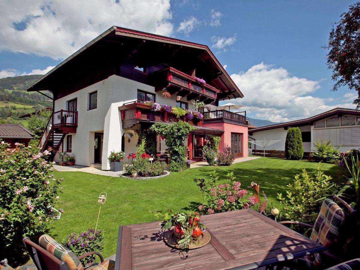 Apartment In Bramberg Am Wildkogel With Balcony المظهر الخارجي الصورة